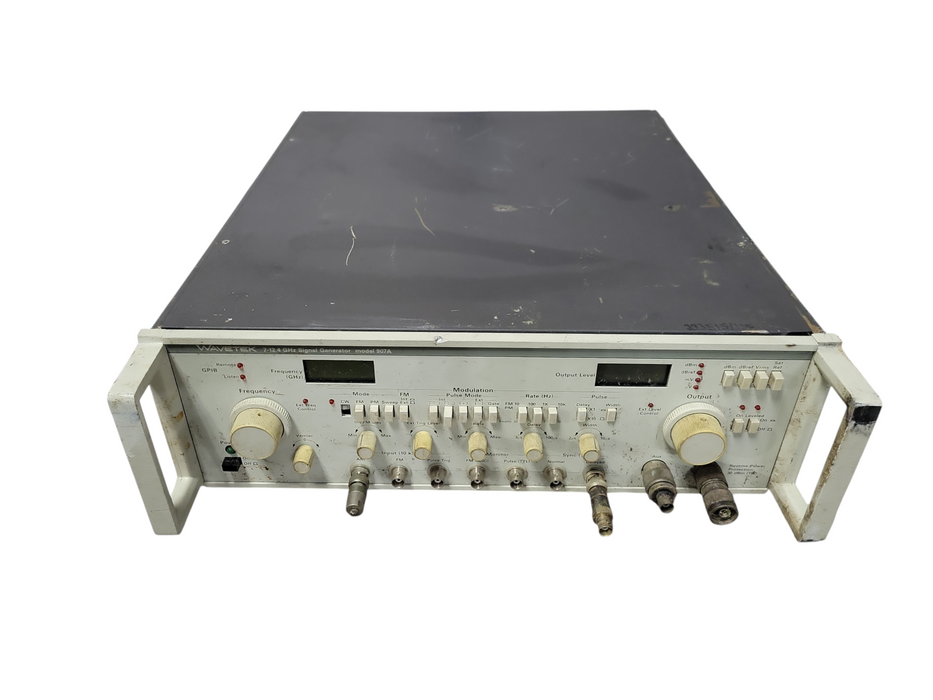 Wavetek 907A Microwave Signal Generator 7–12.4 GHz RF Generator READ