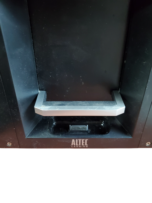 Altec Lansing iMT800 inMotion Digital iPod Boom Box w/ Controller - No Adapter