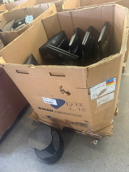 Lot 220x 19-20" Assorted LCD Monitors (Toronto)