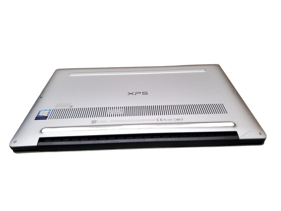Dell XPS 13 7390 4K TOUCH i7-10710U 1.10GHz 8GB RAM 256GB SSD READ!