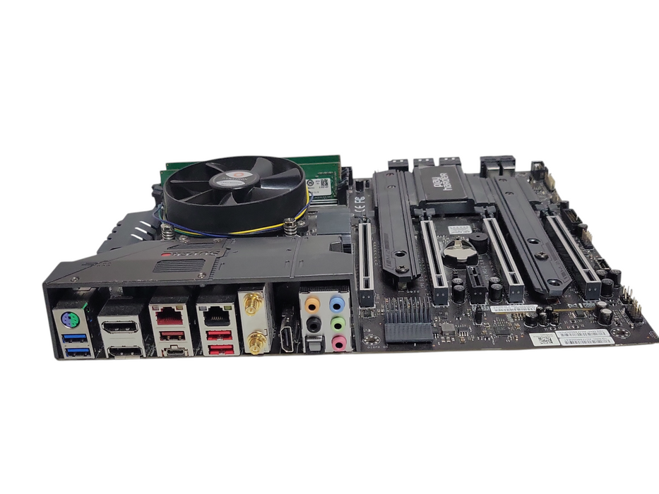 Supermicro C9Z390-PGW LGA 1151 with Core I7-9700K 3.60GHz CPU, 16GB DDR4 RAM