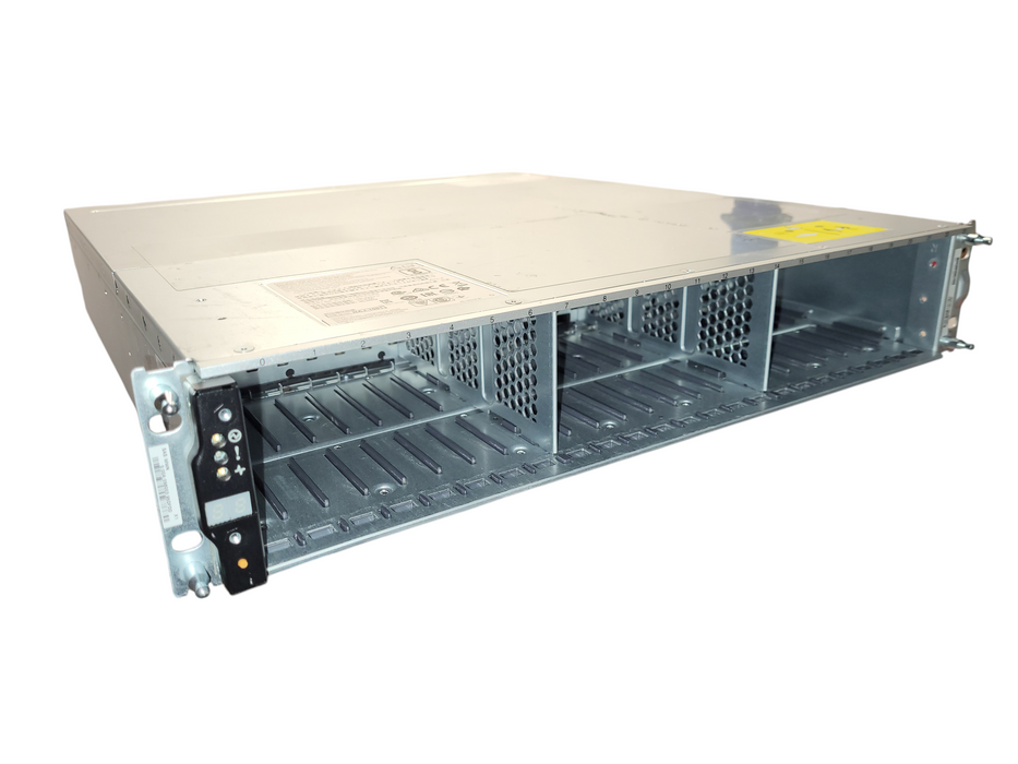 NetApp NAJ-1001 - 2.5in w/ NETAPP 111-01324+C1 SAS SFP CONTROLLER MODULE