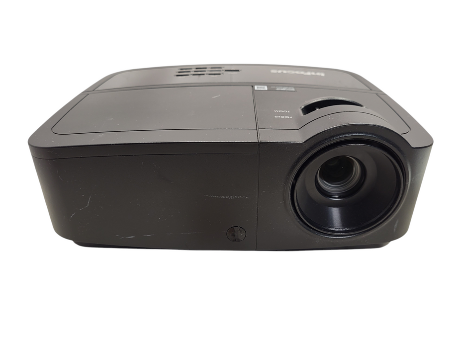 InFocus IN114x 3,200-lumen XGA DLP Projector 9 lamp hour No remote