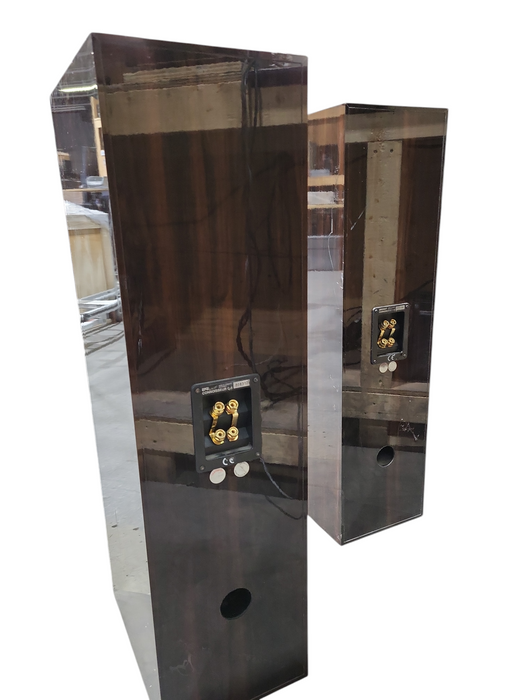 Energy Connoisseur C 6 Speakers (READ)