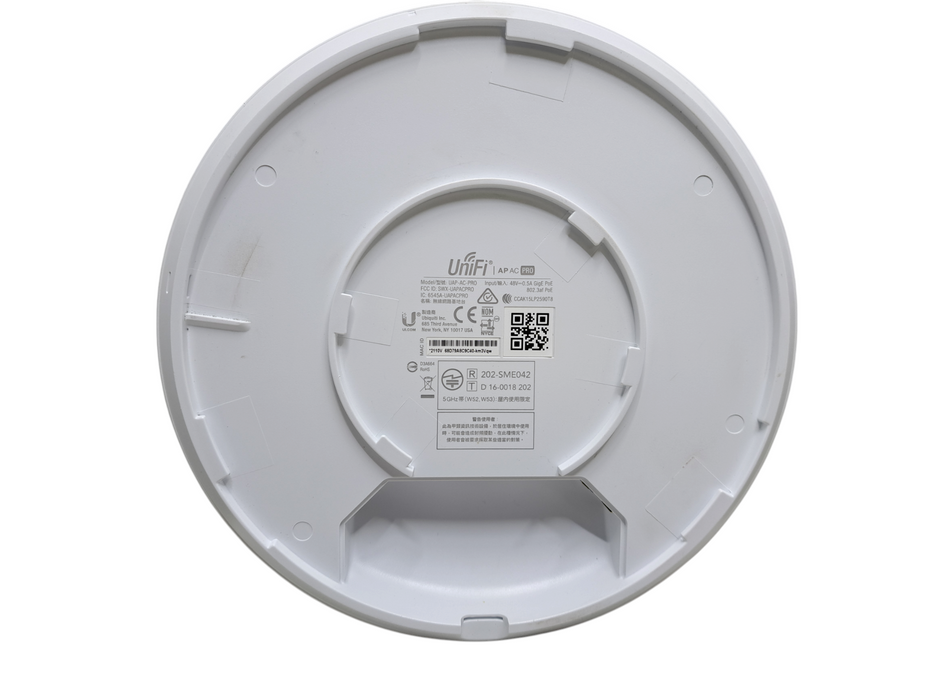 Ubiquiti Networks UAP-AC-PRO 1300Mbps Wireless Access Point w/ Bracket