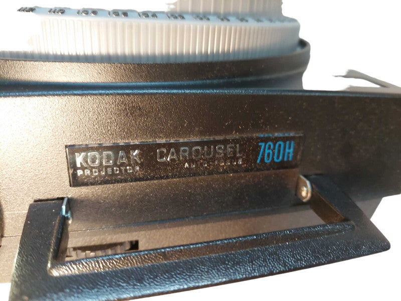 Vintage Kodak Carousel Projector in Box w Remote Model: 760H =