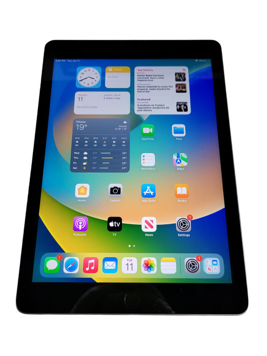 Apple iPad 5th Gen 32GB (A1822) Î