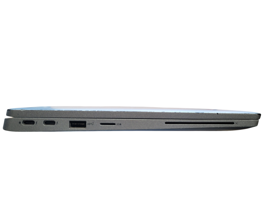 Dell Latitude 5330 13" i7-1265U 16GB DDR4 256GB NVMe READ