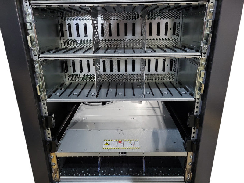Server Rack EMC VNX7500 Disk Processor Enclosure !