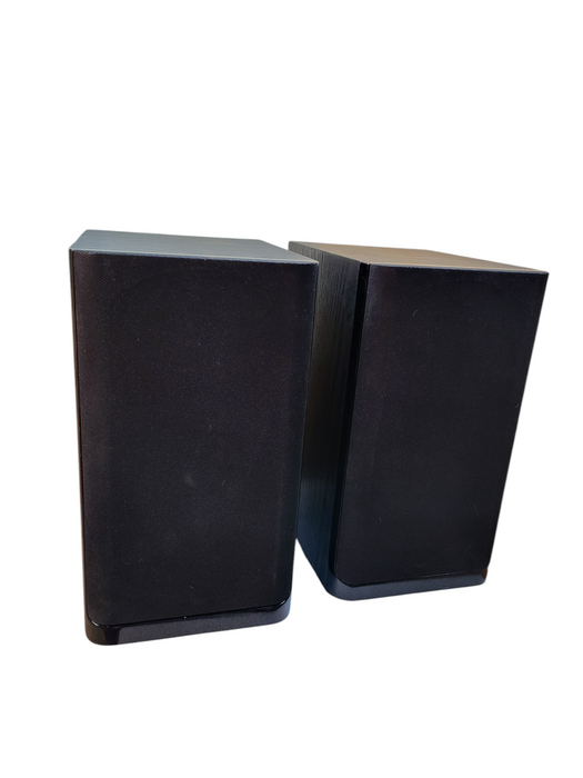 Energy C-200B-1 bookshelf speakers. Works. READ