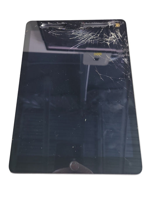 Apple iPad 5th Gen 32GB (A1822) -READ Î