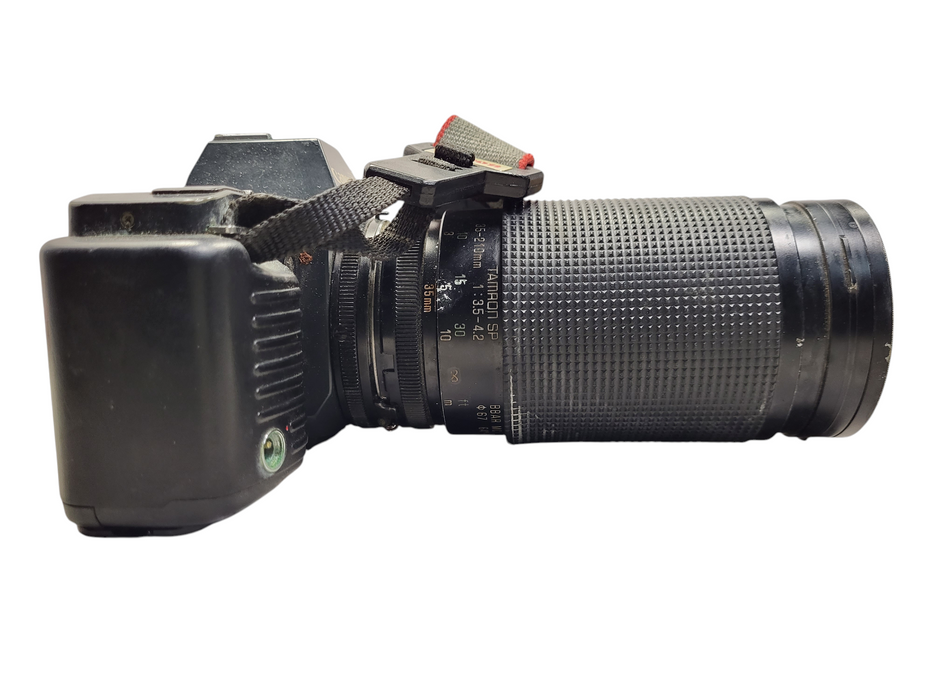 Vintage Canon T70 Film Camera w/ SP Tamron 35-200mm f3.5-4.2 lens