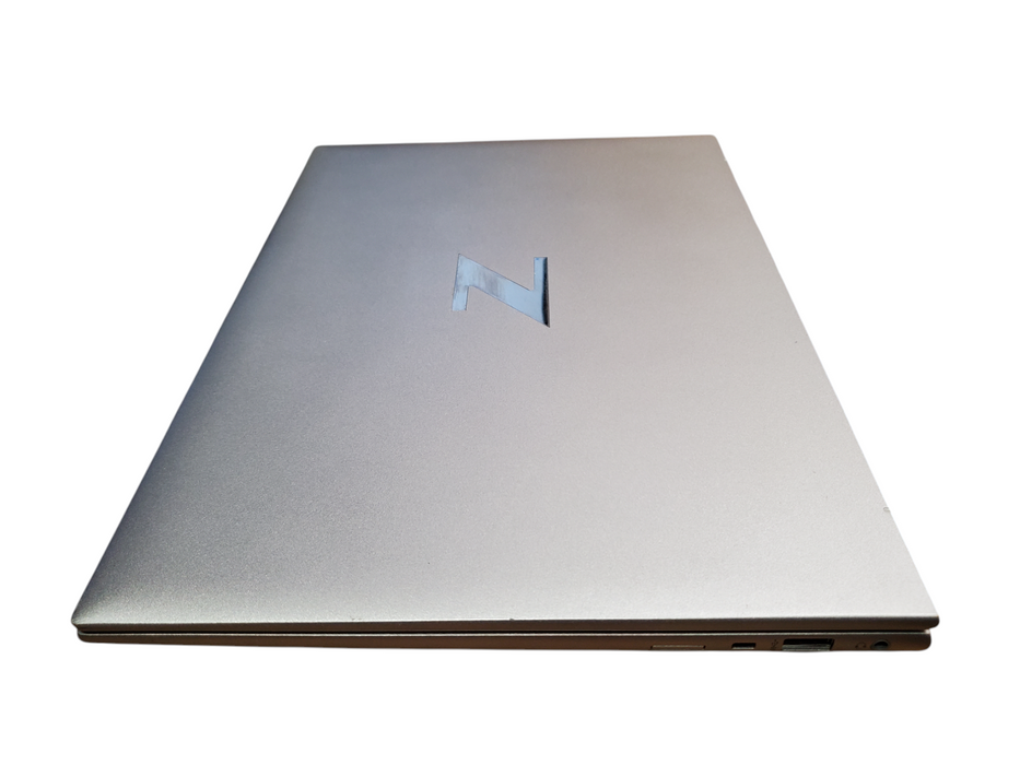 HP ZBook Firefly 14 G9  2.2 GHz i7-1270P 16GB 256GB SSD