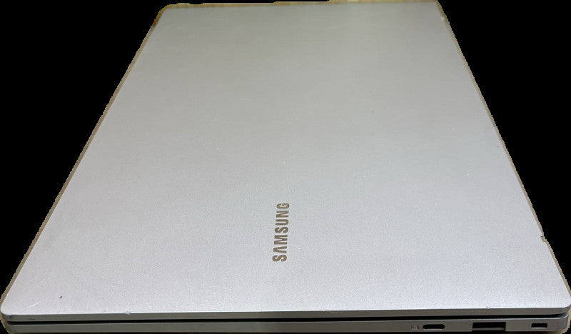 Samsung GalaxyBook NP340XLA Snapdragon 7c Gen 2 CPU 4GB RAM 128GB SSD  Lap200