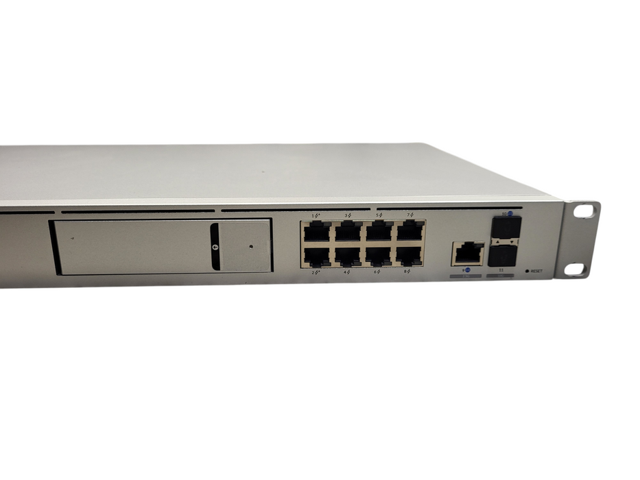 Ubiquiti UDM-SE Dream Machine UniFi OS Console Security Gateway READ