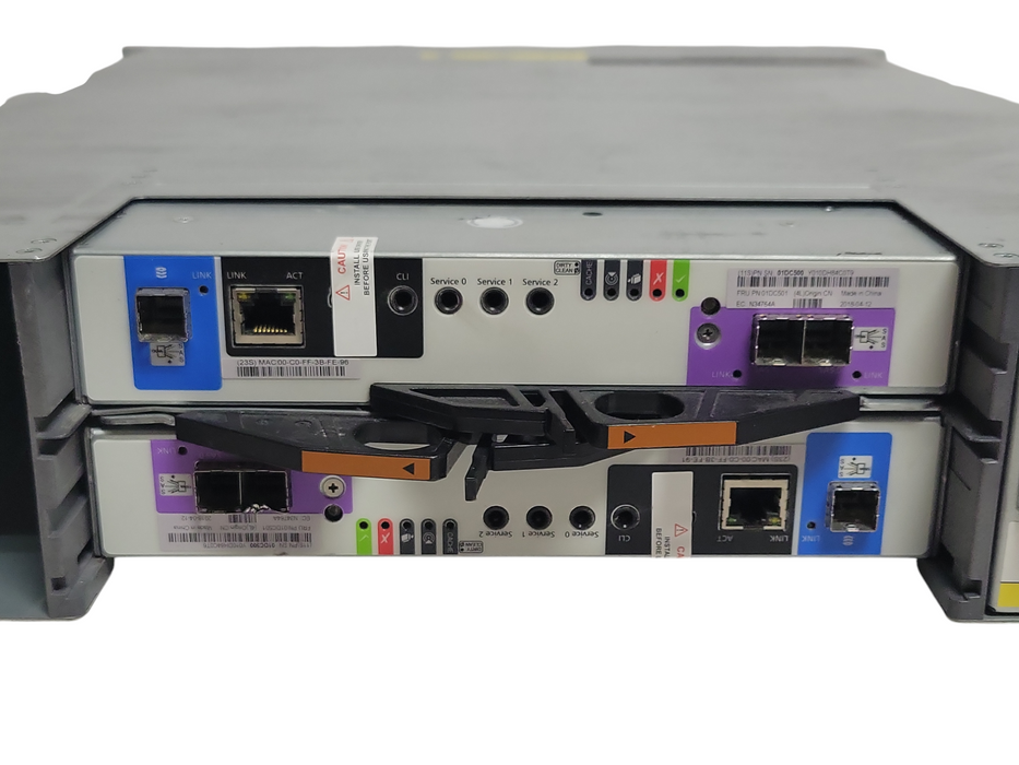 Lenovo ThinkSystem DS2200 4599 with 2x 01DC500 controllers, 1x PSU, No HDD, 2.5"