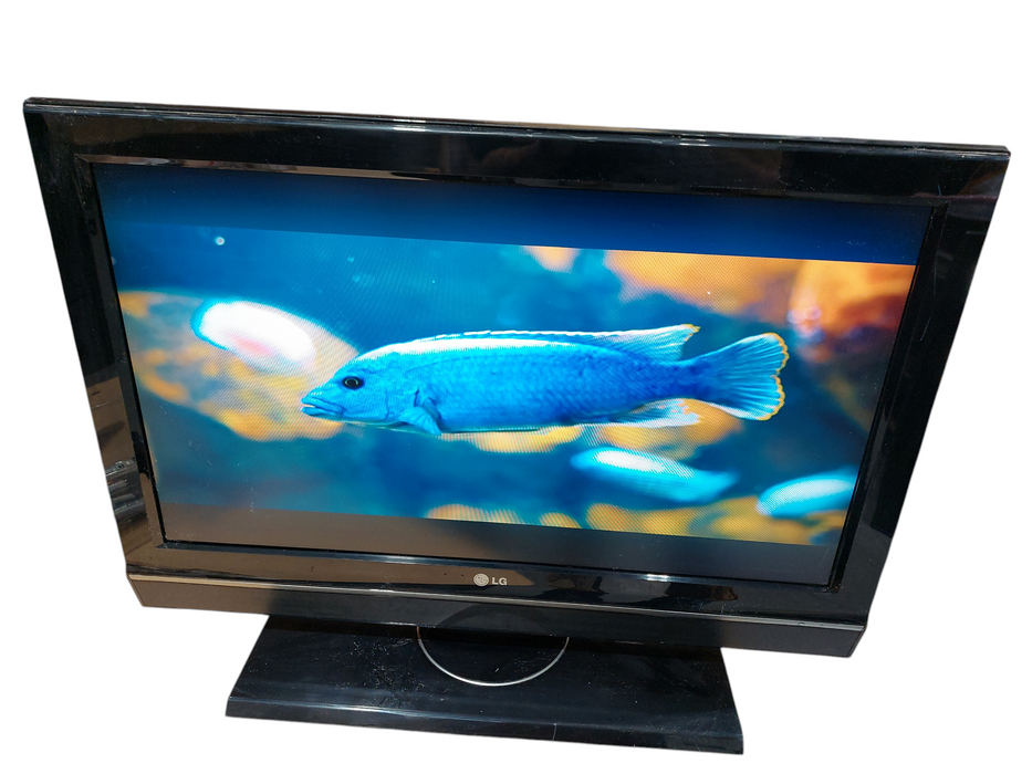 LG 32" LCD TV Model: 32LC5DC with stand