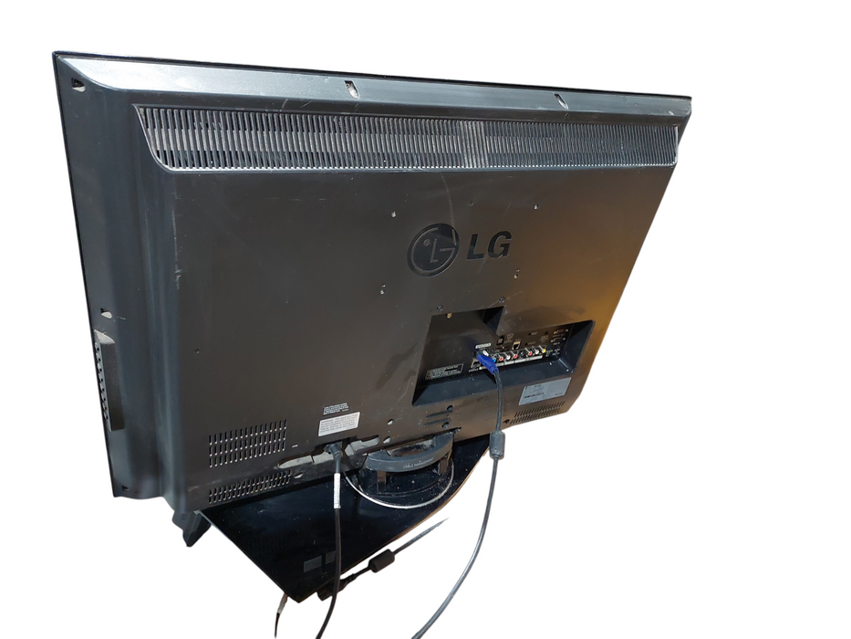 LG 32" LCD TV Model: 32LC5DC with stand