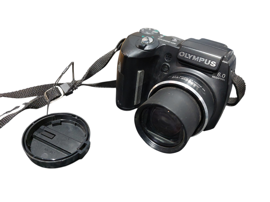 Olympus ED Lens AF Zoom 6.3-63mm 1:2.8-3.7 6.0MP Digital Camera Model: SP-500UZ