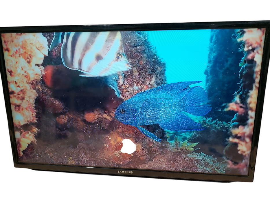 Samsung 32" TV Model: UN32H5203AFXZC