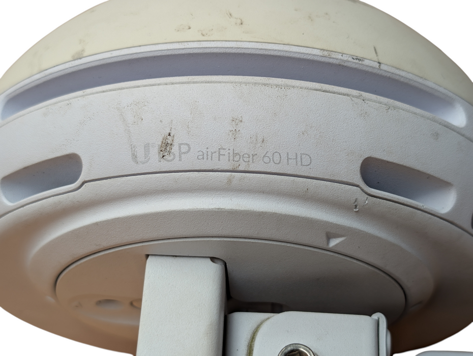 Pair of 2x Ubiquiti UISP airFiber 60 HD AF60-HD Point to Point Bridge SFP+ READ