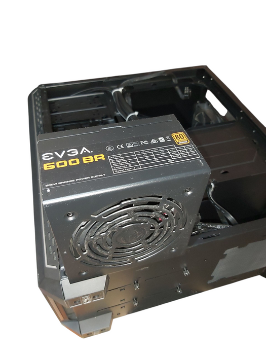 Antec P7 Silver Evga 600 BR 80 bronze 600w