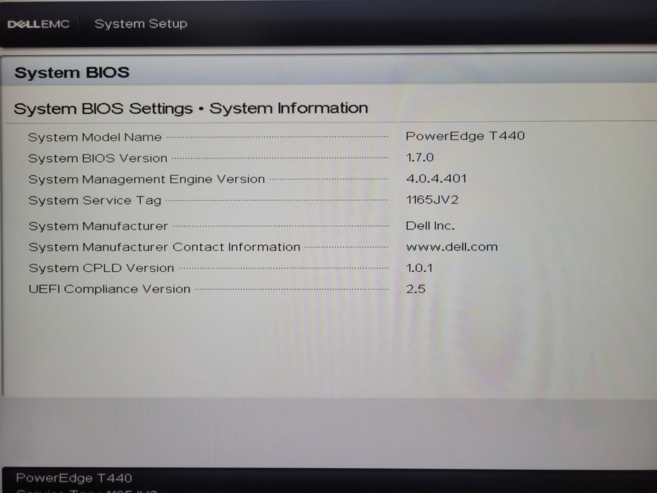 Dell PE T440, 1x Xeon Bronze 3106 1.70GHz, 32GB DDR4 PERC H730P, 4x 4TB SAS HDD