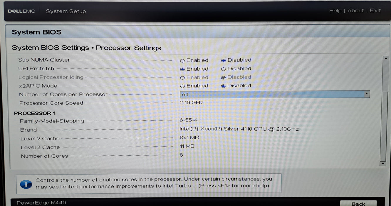 Dell PowerEdge R440 8x 2.5" | 1x Xeon Silver 4110 @2.10GHz, 32GB DDR4, H730P