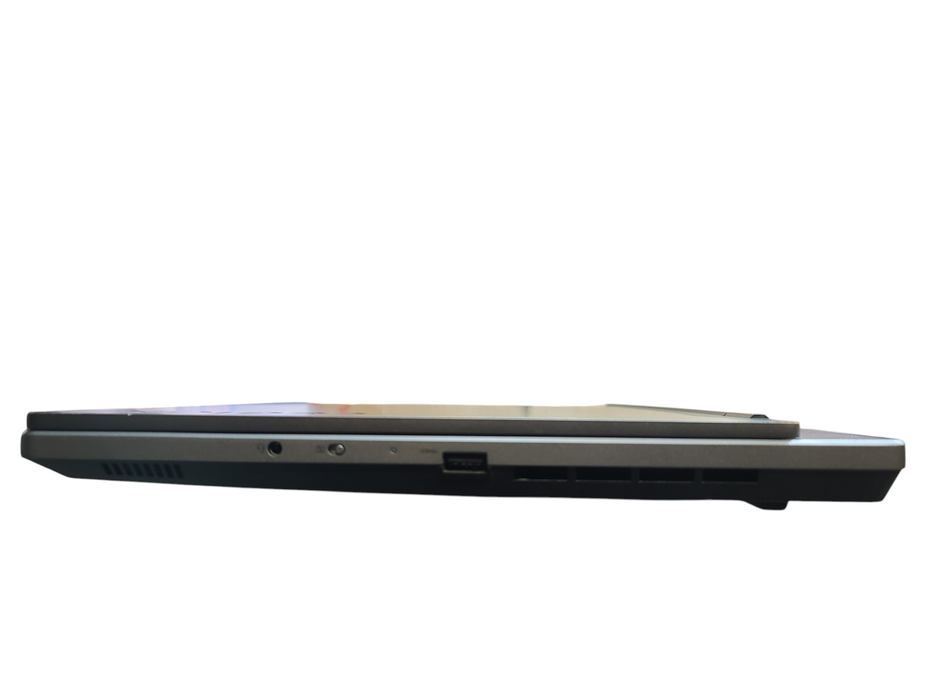 Lenovo Legion 15 15ARP8 Ryzen 7 7735HS 32GB DDR5 RTX 4060 1TB NVMe READ