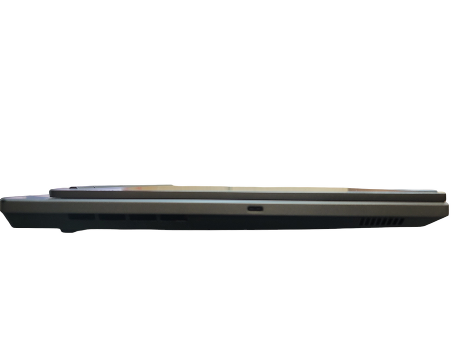 Lenovo Legion 15 15ARP8 Ryzen 7 7735HS 32GB DDR5 RTX 4060 1TB NVMe READ