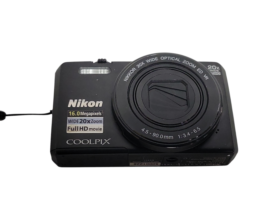 Nikon COOLPIX S7000 Digital Camera 16.0MP 20x Zoom Wi-Fi, READ