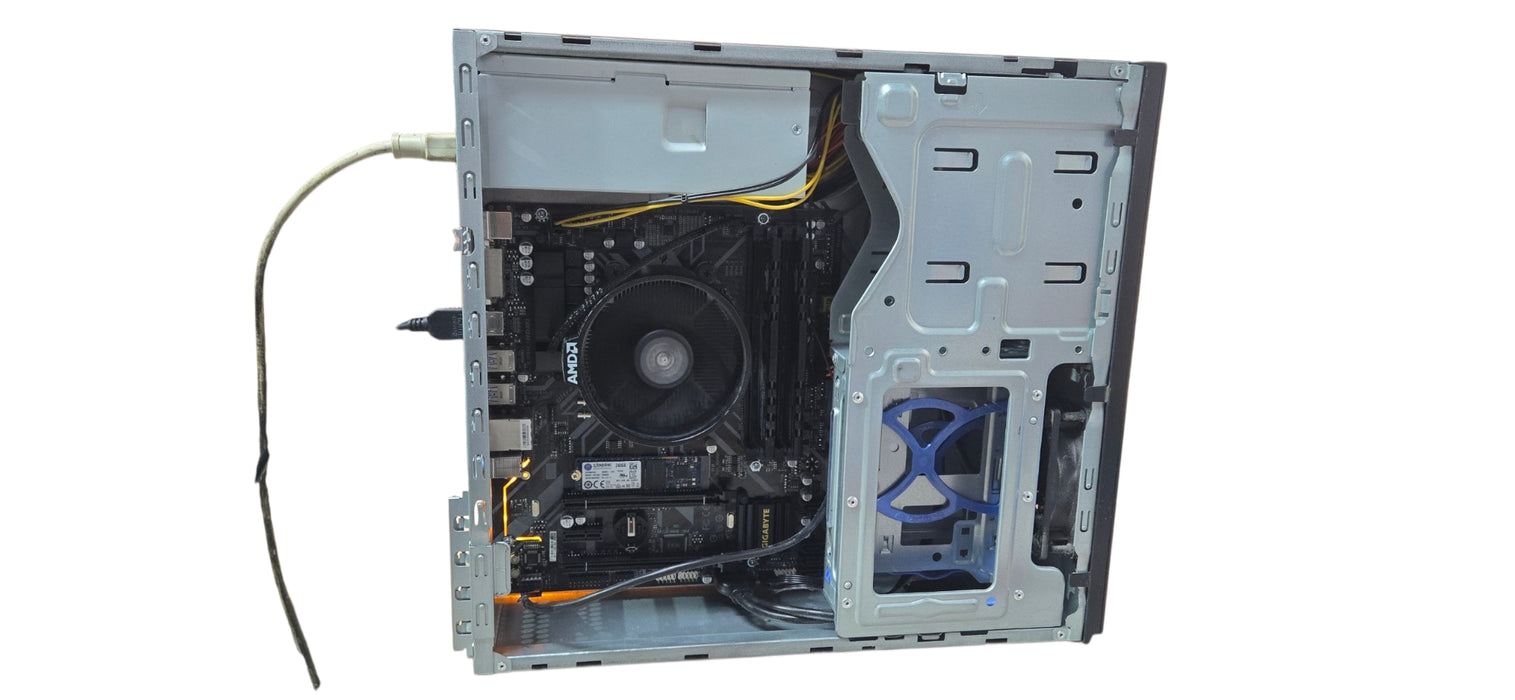 Custom PC B450M DS3H AMD Ryzen 3 2200G | 16GB DDR4 | 256GB SSD