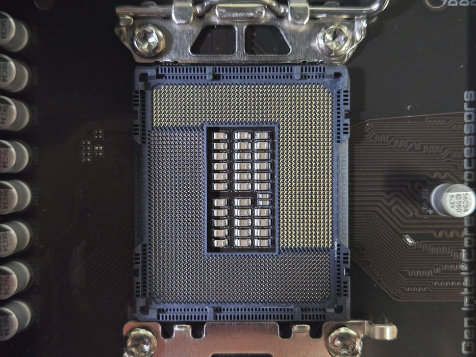 GIGABYTE Z790 UD AC LGA 1700 Intel Z790 ATX Motherboard, READ