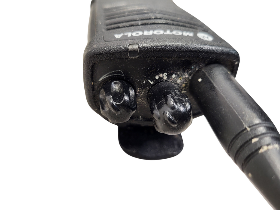 Motorola RDU4103 4-watt UHF business two-way radio