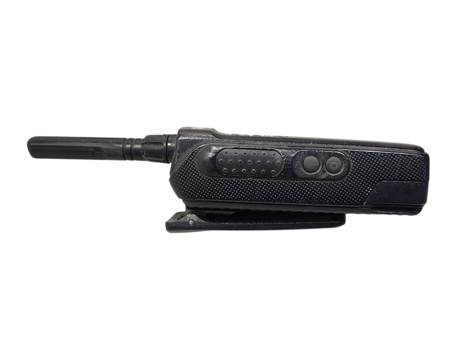 Motorola XPR 3300 UHF 403-512Mhz AAH0RDC9JA2AN MOTOTRBO Portable Radio