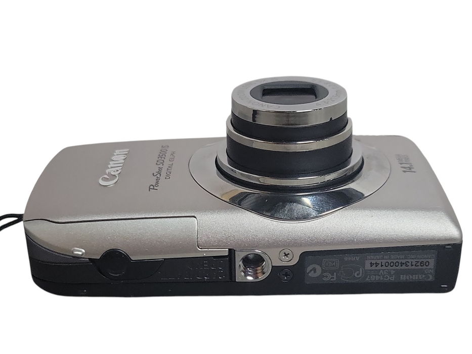 Canon PowerShot SD3500 IS Digital ELPH 14.1MP Compact Camera w/ 8GB SD Card, SEE
