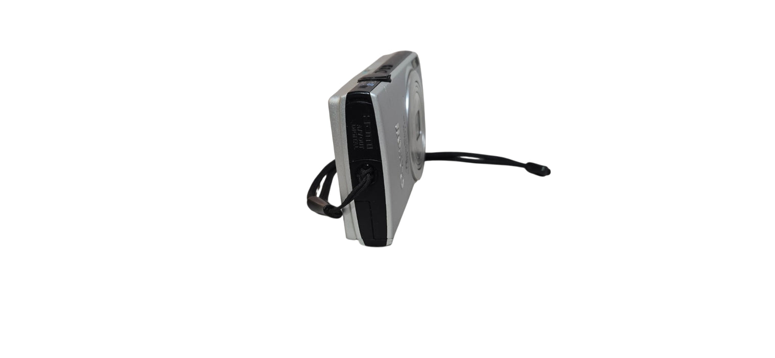Canon PowerShot ELPH 320 HS Digital Camera 16.1MP | READ