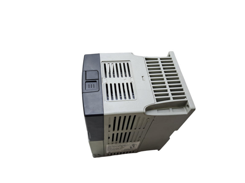 Allen Bradley PowerFlex 40P 3HP AC Drive 22D-D6P0N104 ser A 380-480VAC