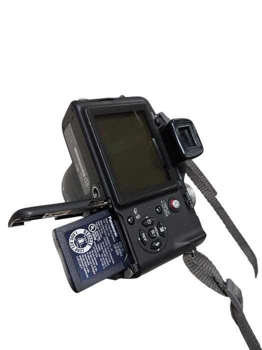 Lumix Panasonic DMC-FZ8 Digital Camera 12x Optical Zoom 35mm Equiv 36-432