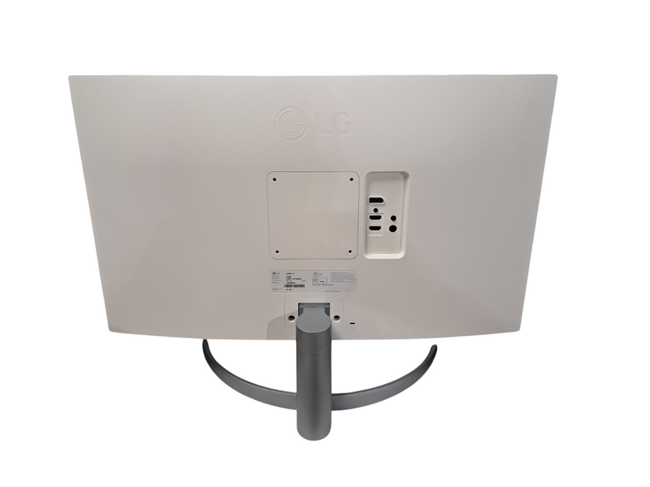 LG 27UP600-W 27 in 4K UHD LED Monitor 60Hz HDMI/DP With Stand