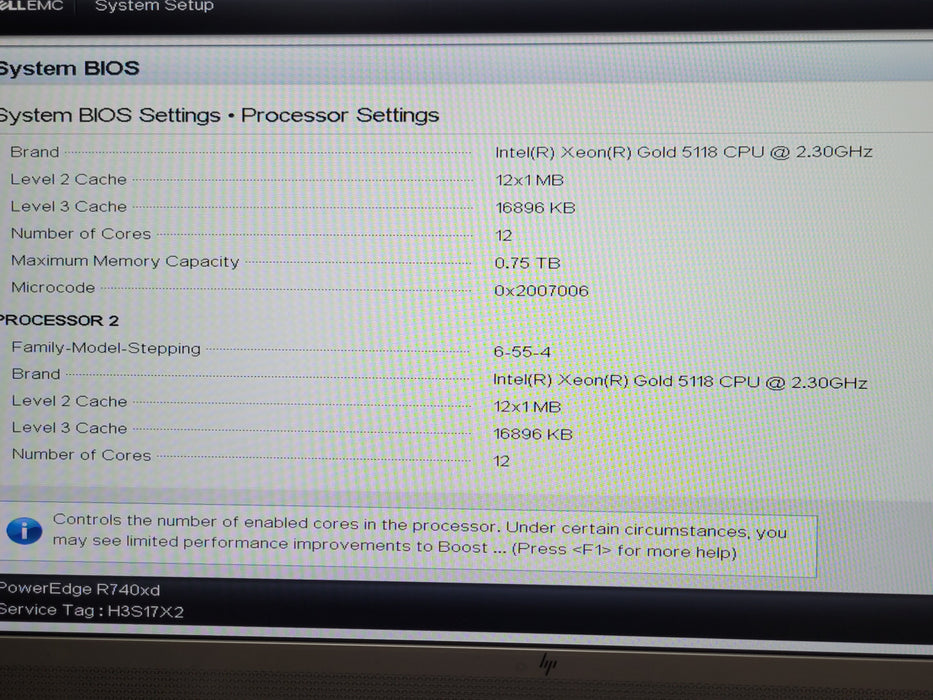 Dell PE R740xd, 2x Xeon Gold 5118 2.30Ghz, 64GB DDR4, H740P Mini, 2x PSU