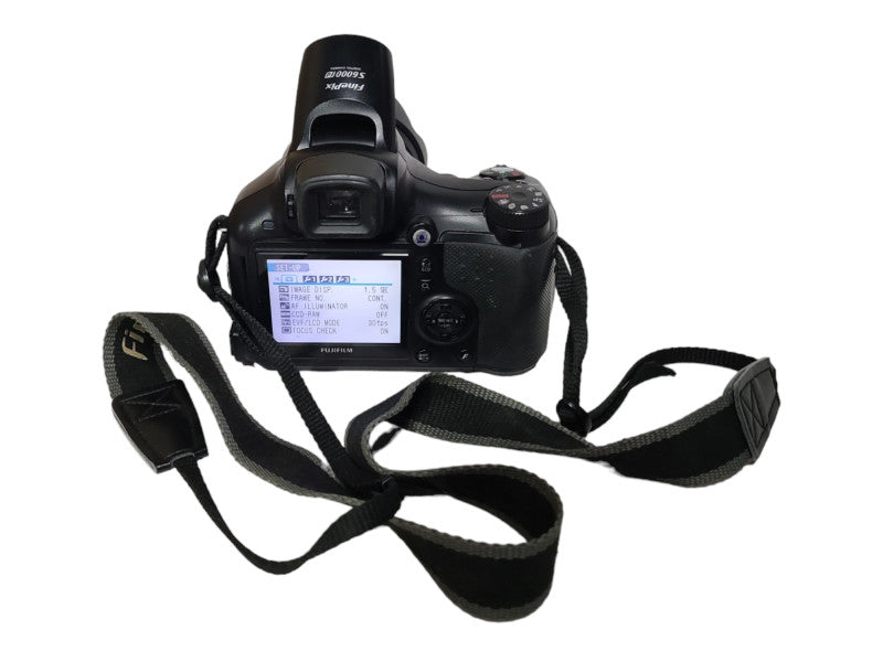 FujiFilm FinePix S6000fd 6.3MP Digital Camera, 28-300mm