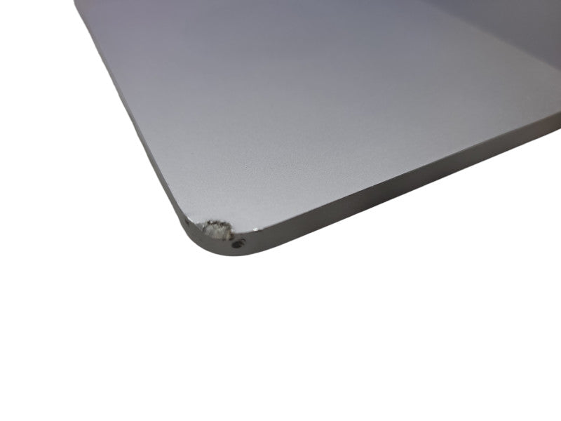 Apple Macbook Pro 2017 15\\" 4-Core i7-7820HQ @ 2.9GHz 16GB DDR3 1TB SSD Radeon Pro 560 4GB (