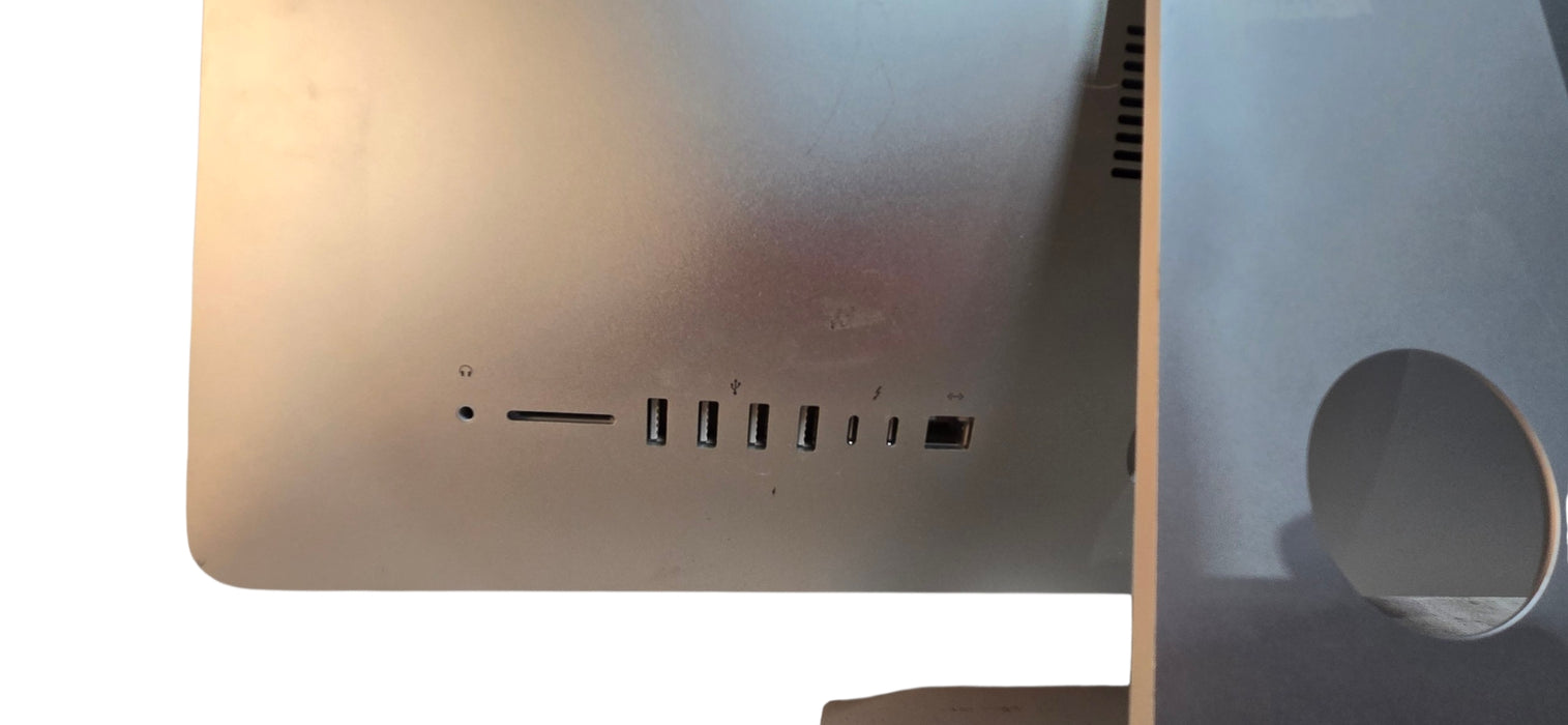Apple iMac Retina 4K 2019 21" A2116 i3-8100|8GB DDR4|256GB SSD |Raedon 555X GPU
