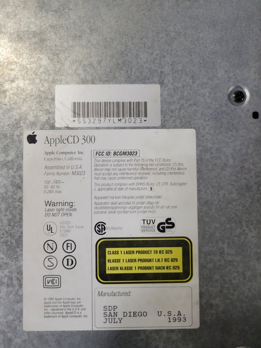 Apple AppleCD 300 M3023 - Vintage External SCSI CD-ROM Drive