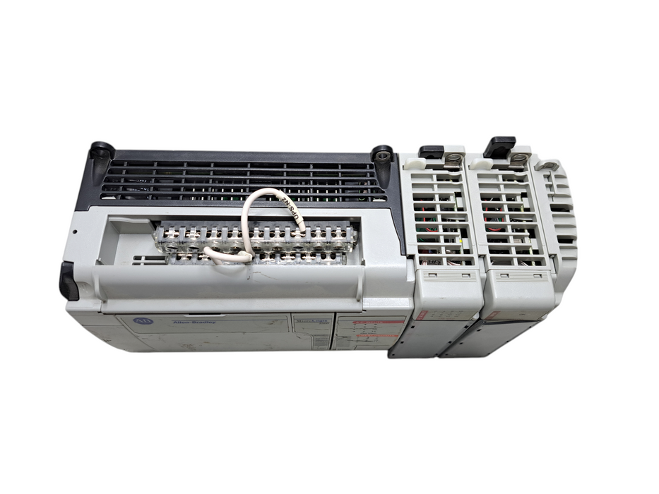 Allen-Bradley MicroLogix 1500 1764-LRP / 1764-24AWA PLC w/ Analog Module *READ*