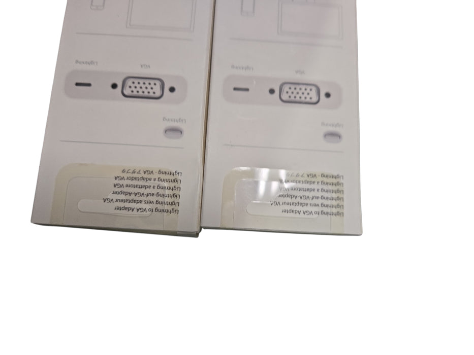 Brand New lot of 2x Apple Lightning to VGA Adapter White MD825ZM/A A1439