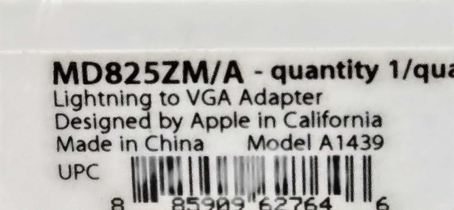 Brand New lot of 2x Apple Lightning to VGA Adapter White MD825ZM/A A1439