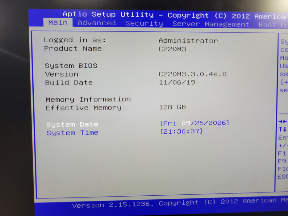 Cisco UCS C220 M3 - 2x Xeon E5-2609 128GB DDR3 MegaRAID SAS 9266-8i 2x 650W PSU