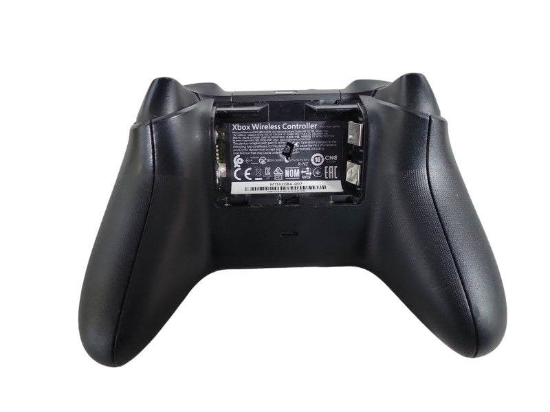 Microsoft Xbox One X Wireless controller (Model 1914), Black, READ !